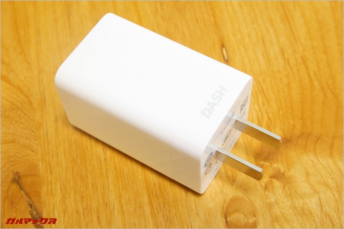 充電器は日本でそのまま利用できるが、独自のDash充電は専用充電器でないと利用できない