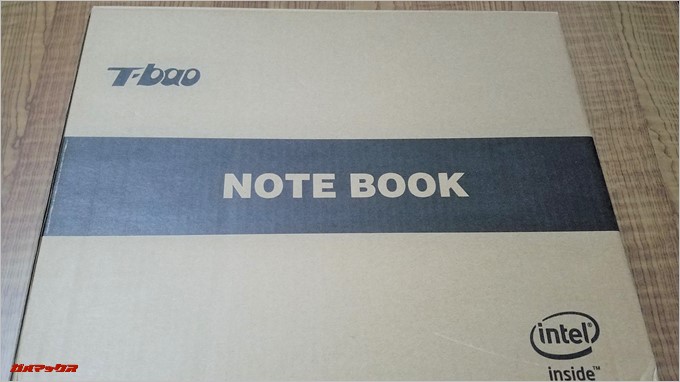 T-Bao Tbook4 14.1の梱包は非常に丁寧で海外からの配送でも衝撃から守ってくれます