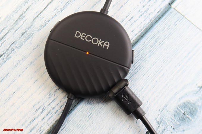 Decoka DK100はモバイルバッテリーからも充電可能です。