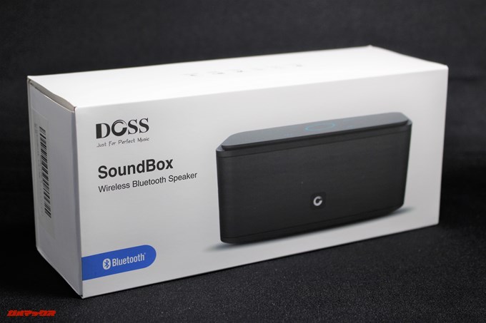DOSS SoundBoxの外箱は基本英語です