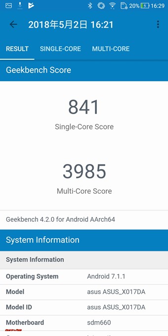 Geekbench 4でのスコアは以下の通り。シングルコア性能が841点、マルチコア性能が3985点でした。