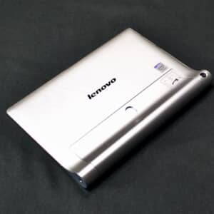 Lenovo YOGA Tablet 2 8.0/メモリ2GB（Atom Z3745）の実機AnTuTuベンチマークスコア