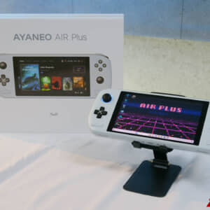 6型の携帯ゲームPC「AYANEO Air Plus」実機レポ！小ぶりでもRyzen 7 6800Uでハイパワー！