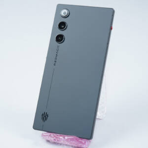 REDMAGIC 10 Air/メモリ16GB（Snapdragon 8 Gen 3）の実機AnTuTuベンチマークスコア