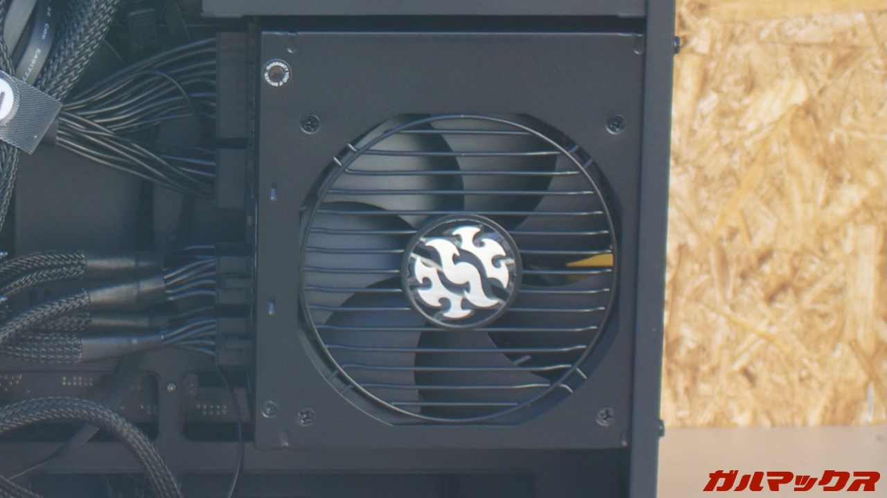 HYTE Y50 RGB