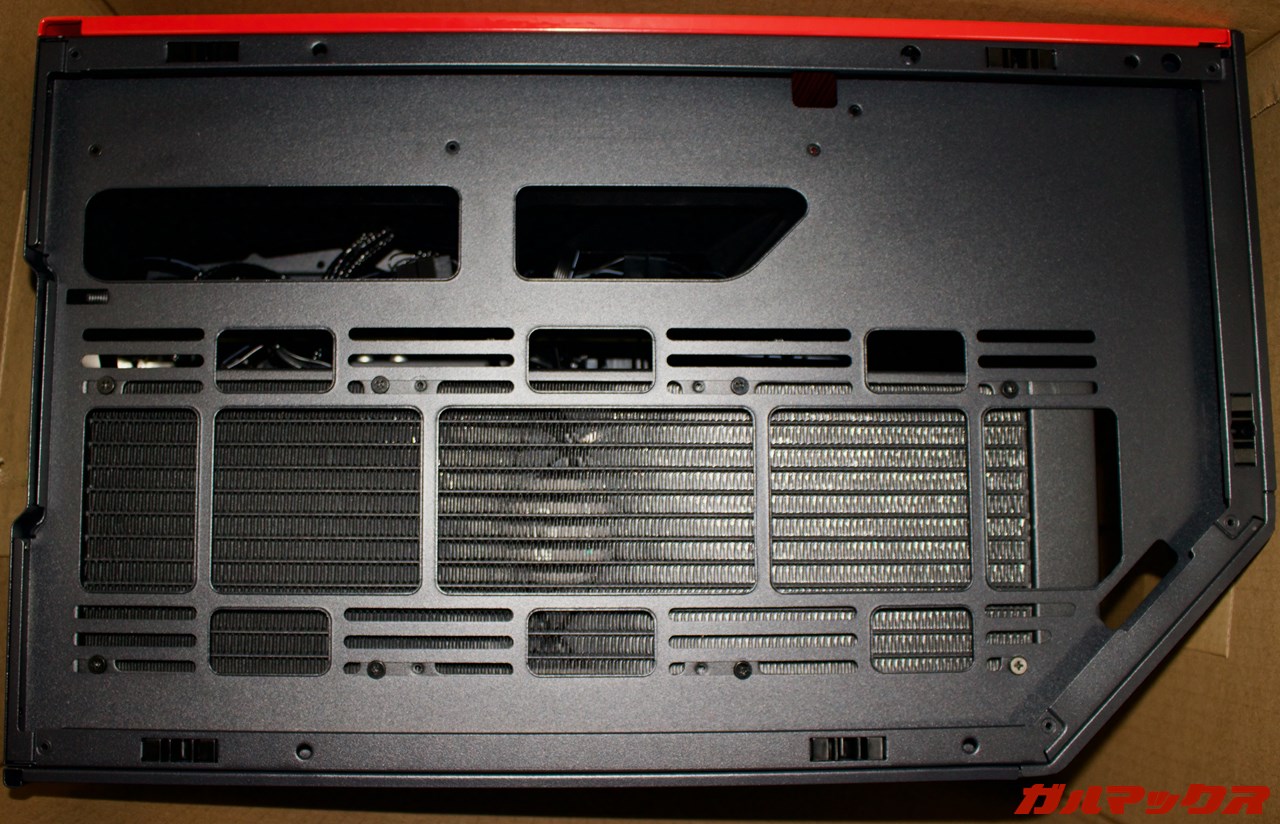 HYTE Y50 RGB