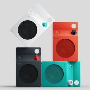 牛乳パックな見た目の防水スピーカー「CMF Speaker S」「CMF Speaker M」が日本発売！